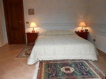 Sedici Pini Pomezia