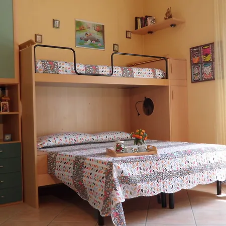 Sedici Pini Nocleg ze śniadaniem *